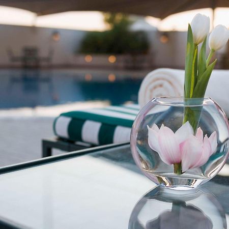 Moevenpick Hotel City Star Jidda Eksteriør bilde The pool at the hotel