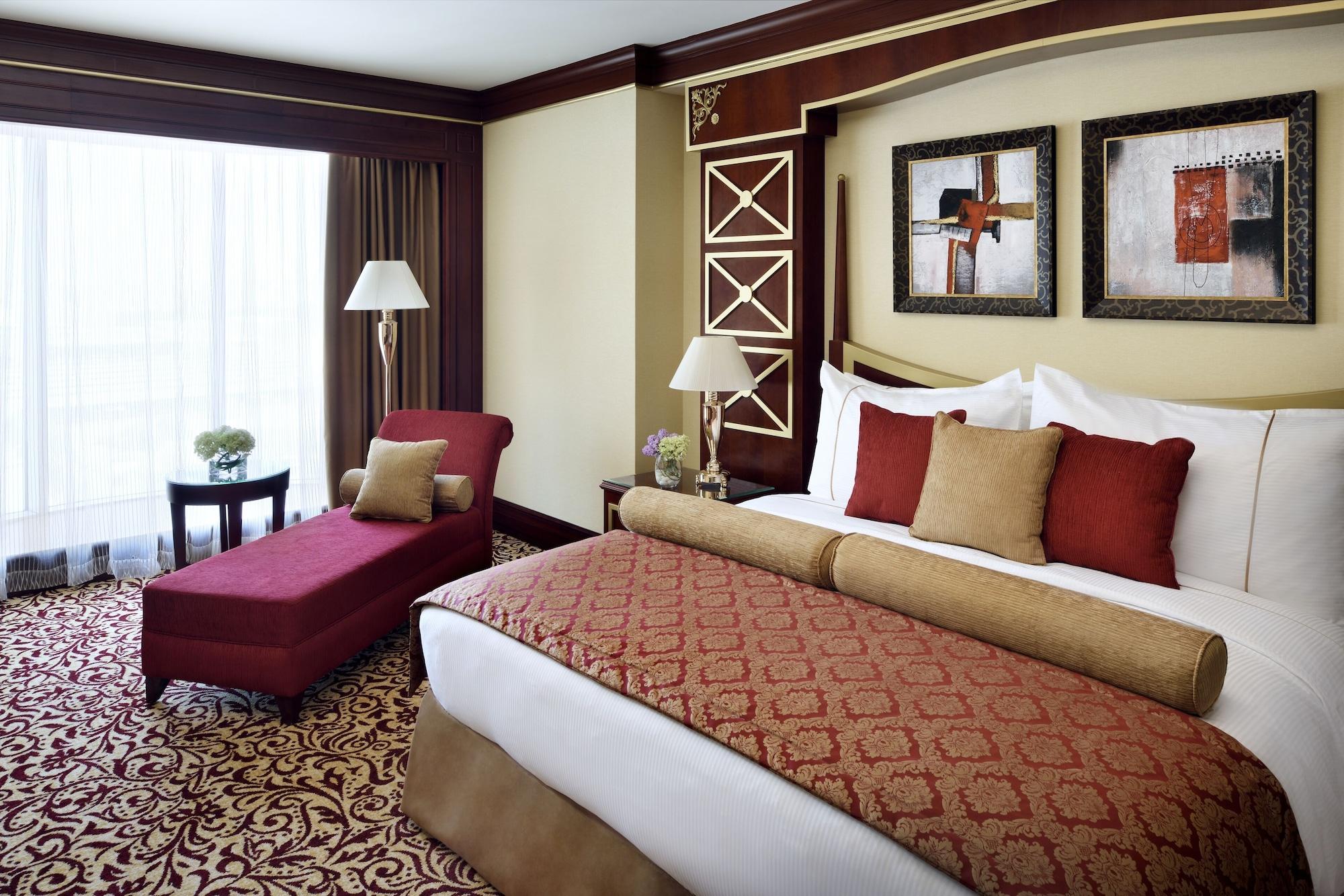 Moevenpick Hotel City Star Jidda Eksteriør bilde A bedroom at the Fairmont