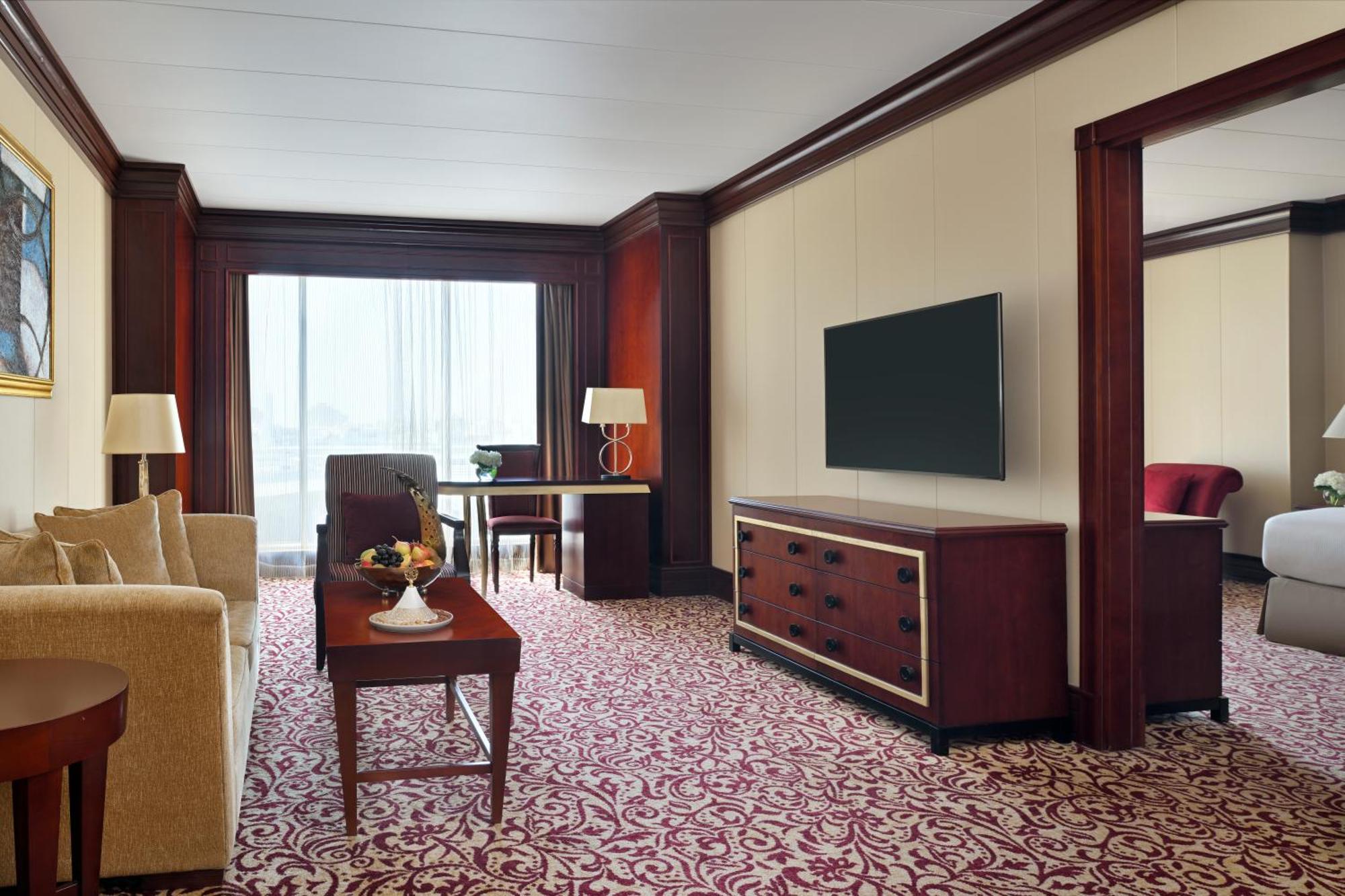 Moevenpick Hotel City Star Jidda Eksteriør bilde A suite at the hotel